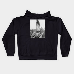 Flatiron Building Construction, 1902. Vintage Photo Kids Hoodie